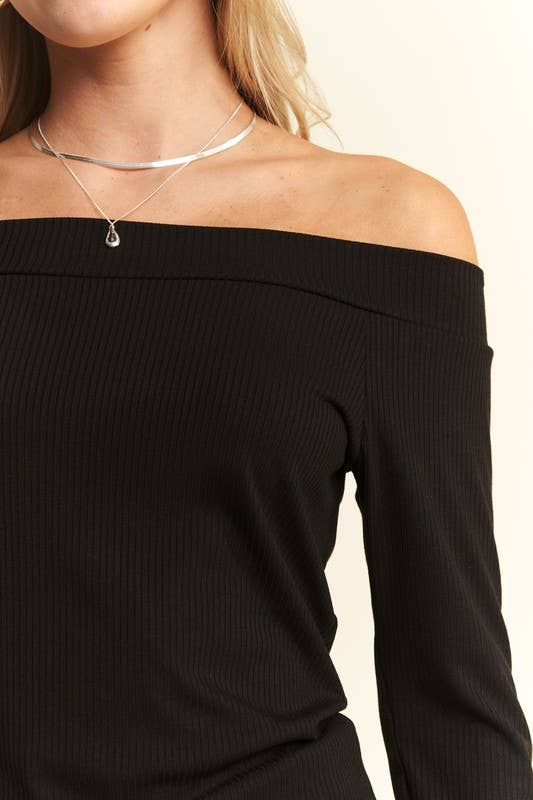 Black- Curvy Solid Ribbed Off Shoulder Top