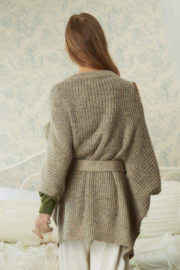 CURVY FRINGED TIE BELT FUZZY PONCHO PULLOVER TOP