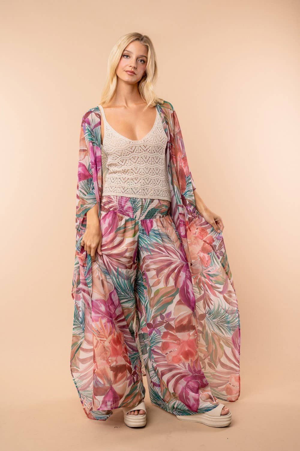 White Birch -Three Quarter Sleeve Tropical Print Knit Kimono