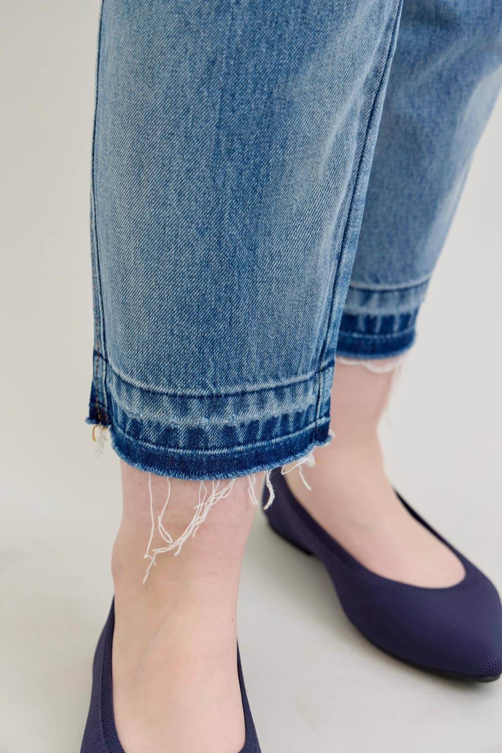 Judy Blue Jeans - MR Rigid Magic Release Hem BF