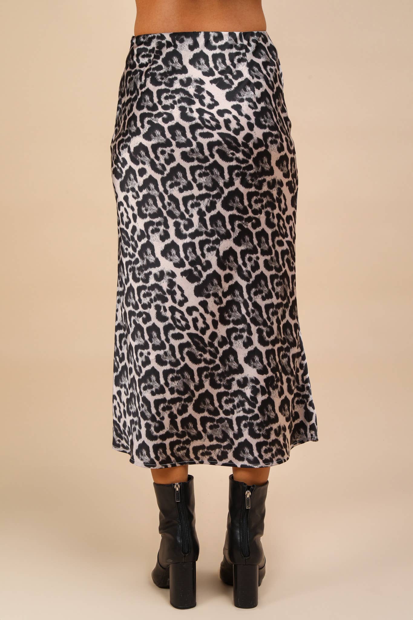 Leopard Printed Bias Cut Midi Skirt: BLACK LEOPARD