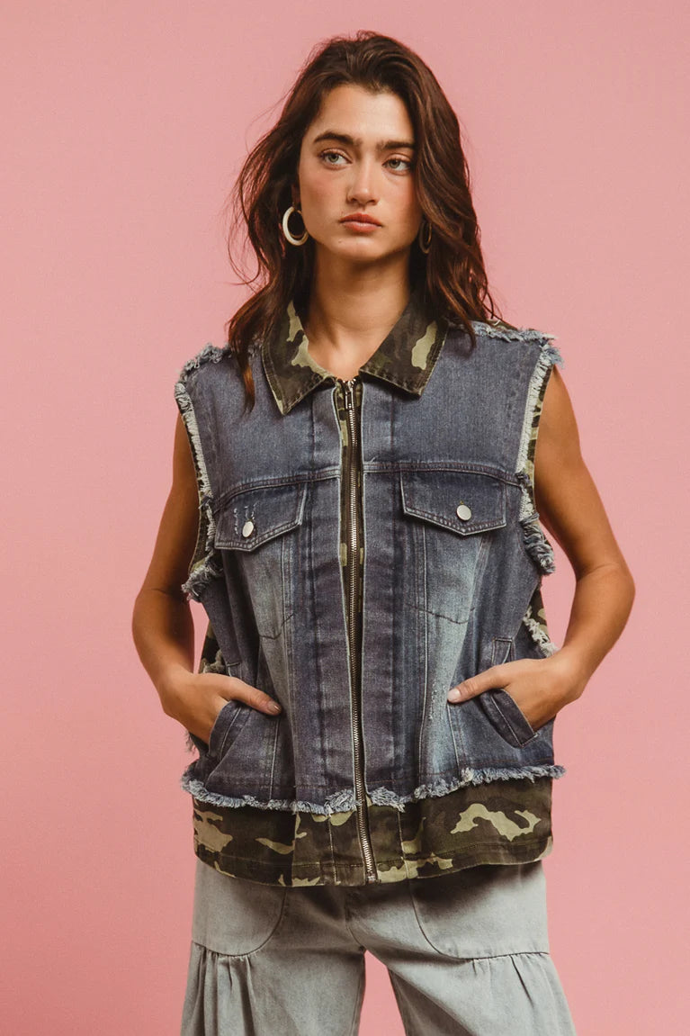 BIBI CAMOUFLAGE MIX AND MATCH WASHED SLEEVELESS DENIM JACKET