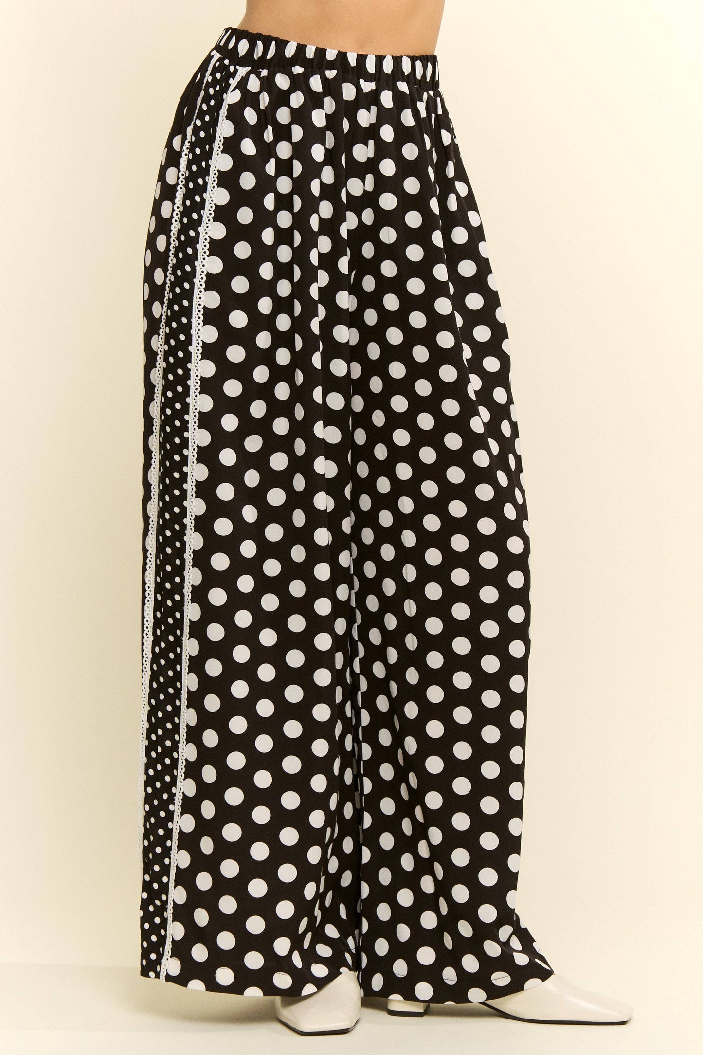 JADE BY JANE-CONTRAST POLKA- DOT SIDE PANEL PANTS