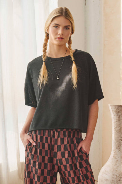 BLACK SHEER CROPPED SHORT SLEEVE TEE