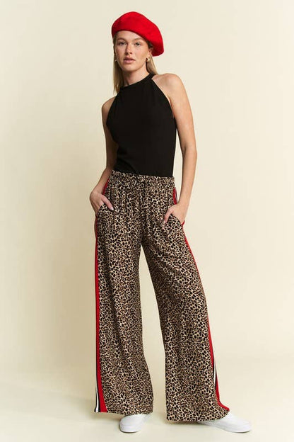 JADE BY JANE - CURVY LEOPARD CONTRAST TROUSER W/ RED PANEL