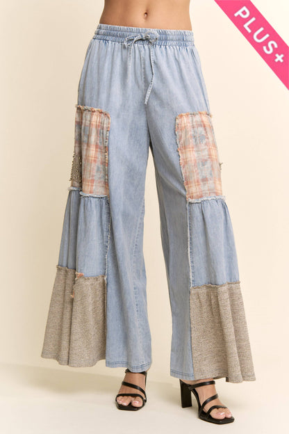 Davi & Dani - DENIM LACE BLOCKED WIDE LEG PANTS