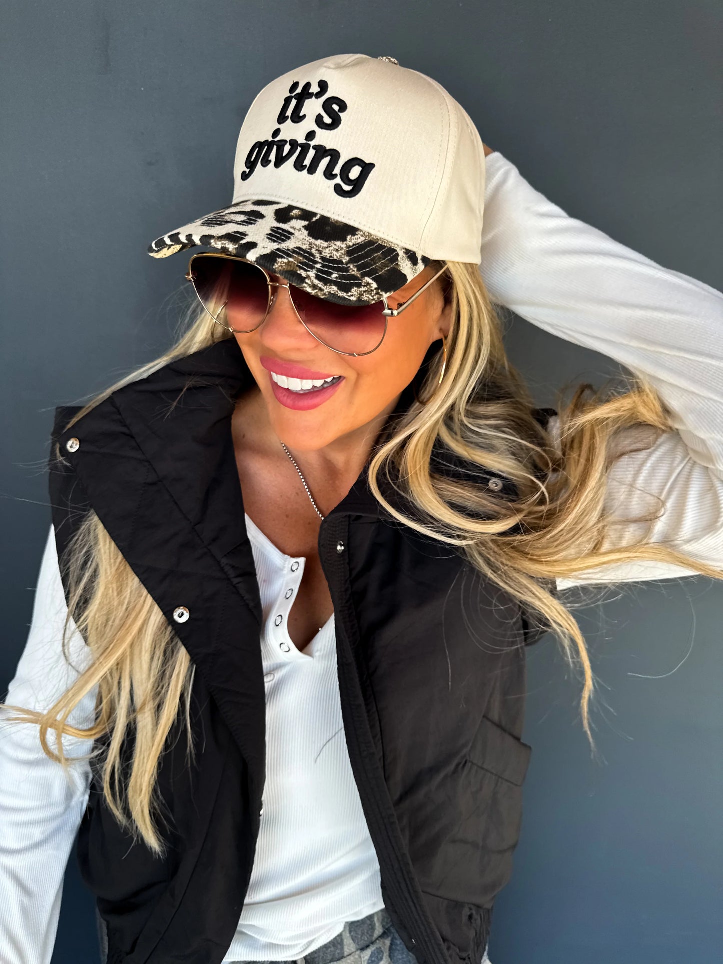 "IT’S GIVING" EMBROIDERED TRUCKER HATS