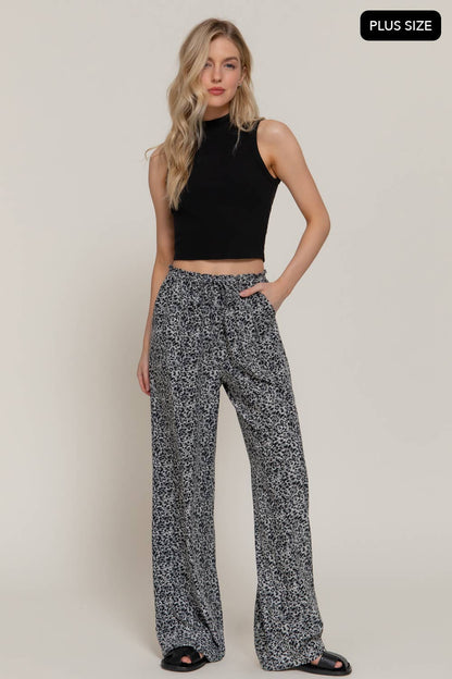 Gray & Black Leo Print Pull On Pants