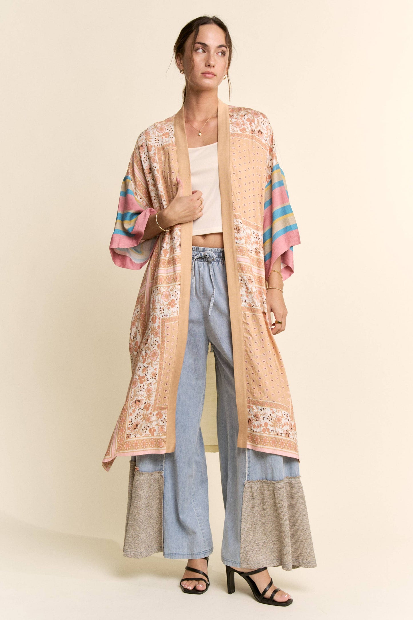 Davi & Dani - GARDEN WHIMSY CAT PRINTED BACK KIMONO DUSTER
