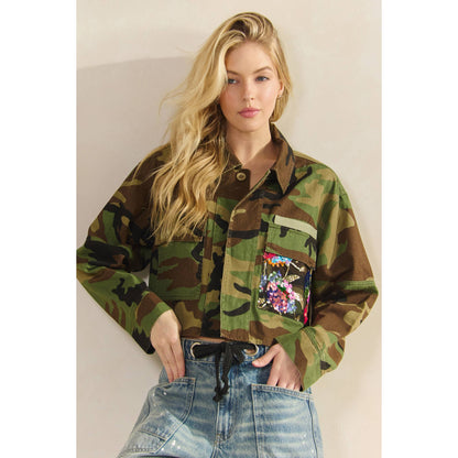 Veveret - Camo Sequins Contrast Jacket