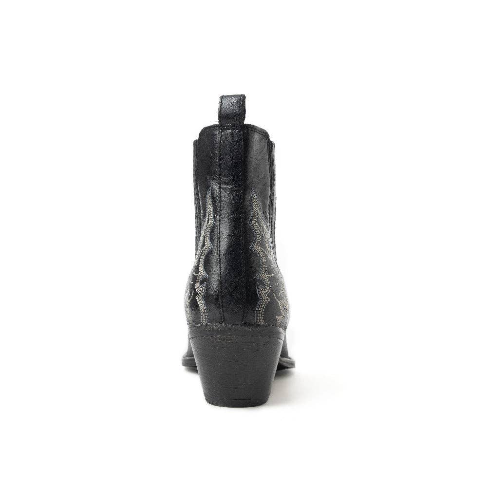 Myra Bag - Dearling Ranch Booties In Black