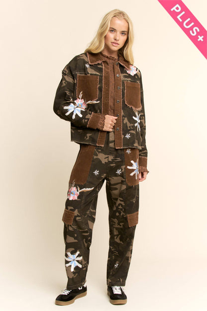 Davi & Dani - Plus - Camo Floral Embroidered Patch Pocket Pants