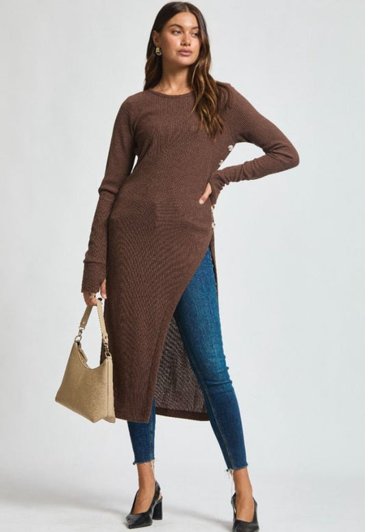 Dear Scarlett -Chocolate Side Slit Longline Tunic w/ Buttons