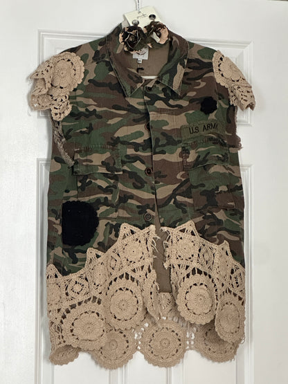 House of Jaded Gypsy Hidden Meadows Vest - Camo