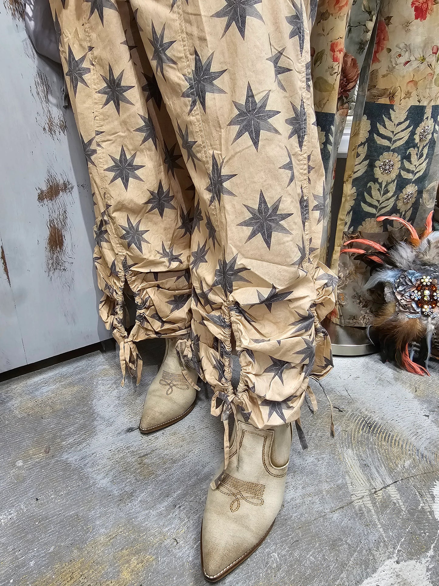 Star Peek a Boo Pant-OS