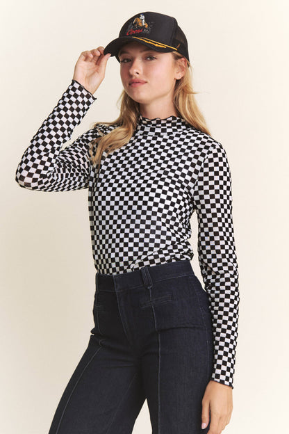 CURVY LONG SLEEVE CHECKERED MESH MOCK NECK TOP