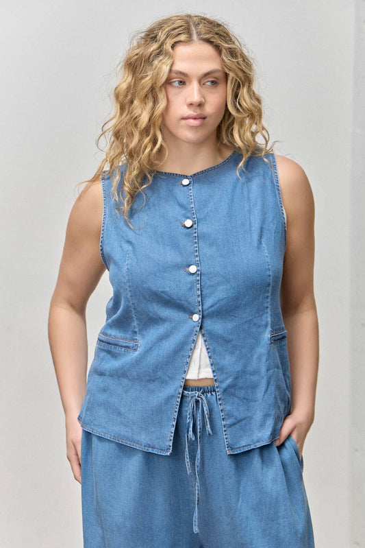 Baevely by Wellmade USA - LIGHT DENIM BUTTON UP VEST
