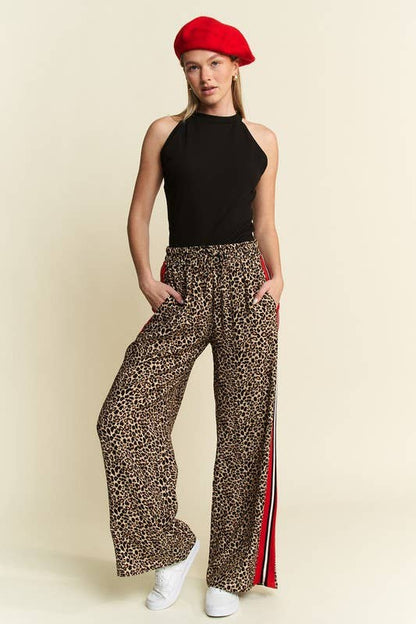 JADE BY JANE - CURVY LEOPARD CONTRAST TROUSER W/ RED PANEL